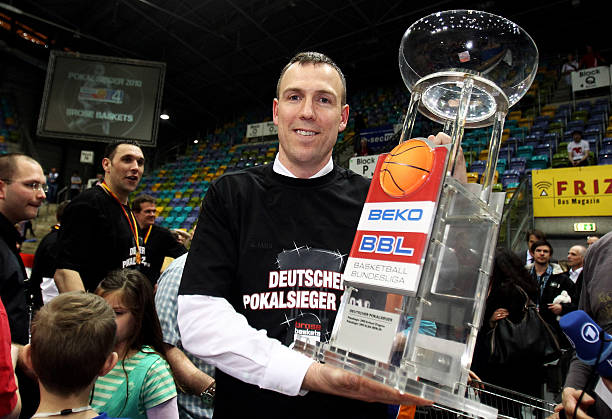 对他们赛季 对他们赛季