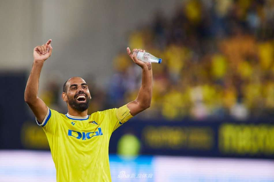 速弯角的激 速弯角的激